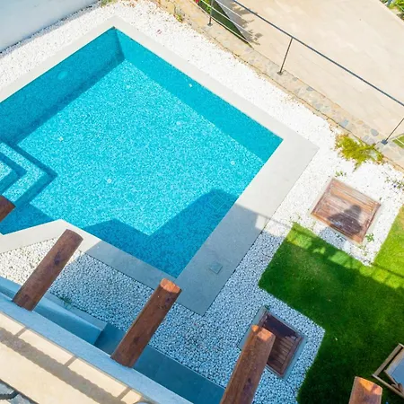 Greta * ボドルム